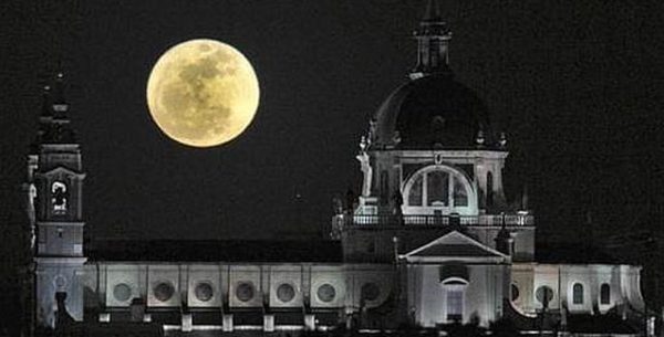 Fantasmas y casas encantadas de Madrid (especial vísperas de halloween).