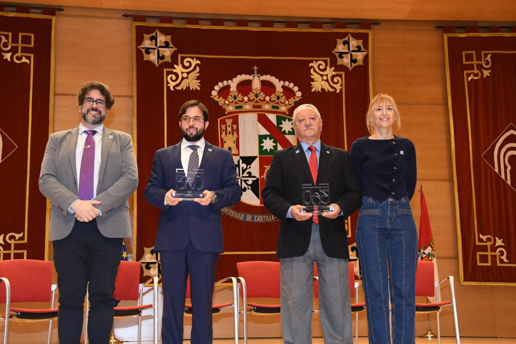 Reconocimiento 30 aniversario ETSII